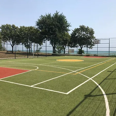 Langa Plaja Diana Apartment