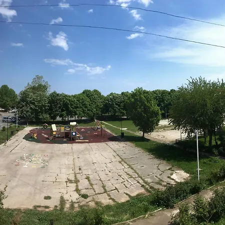 Langa Plaja Diana Apartament *