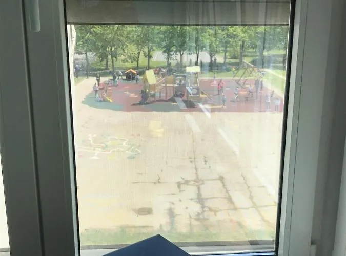 Langa Plaja Diana Mangalia